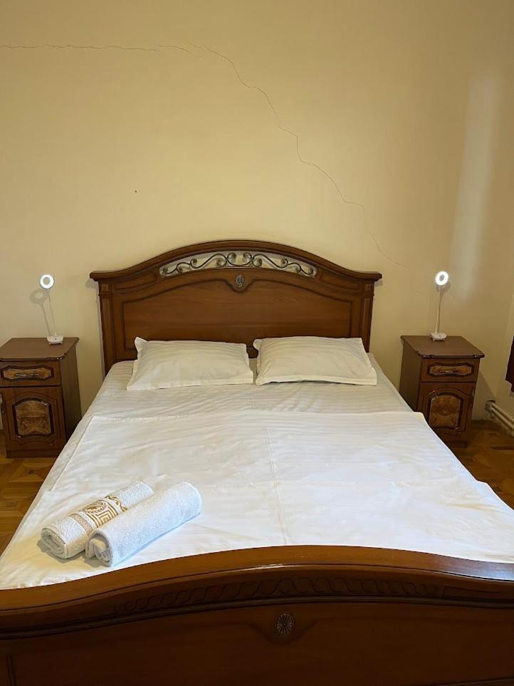 Guest House Saman Garni Zewnętrze zdjęcie